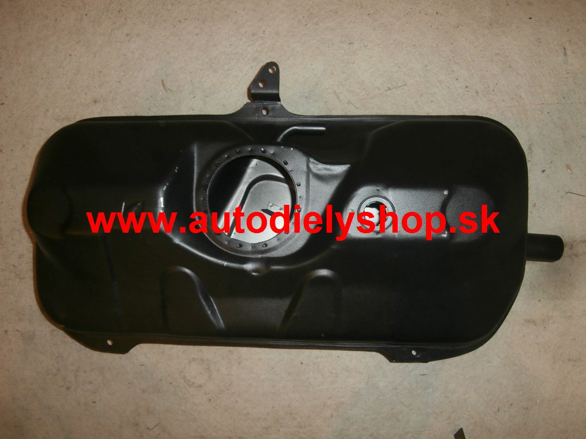 Fiat CINQUECENTO 7/91-1/98 palivová nádrž / so vstrekovaním /