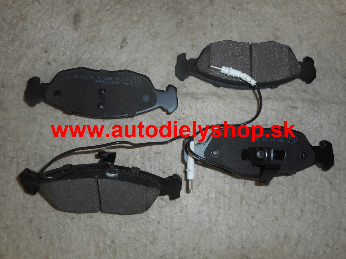 Peugeot 306 3/93-4/97 predné platničky Sada / SAMKO /