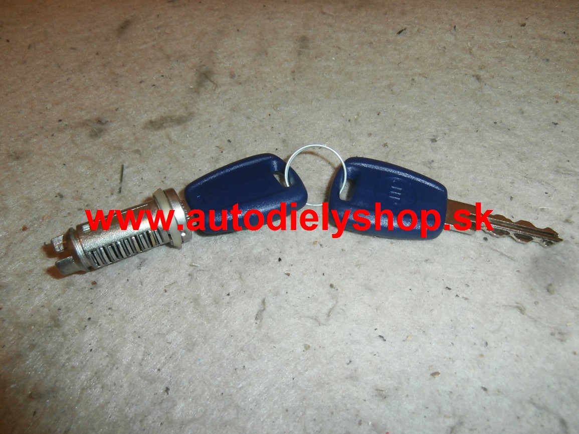 Fiat DOBLO 5/01-10/05 1x zámok dverí + 2 x klúč