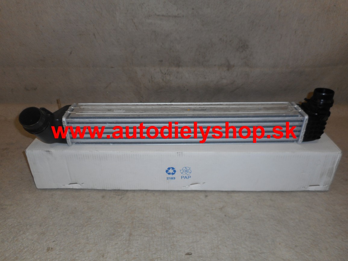 Renault FLUENCE 2/2010- chladič vzduchu 1,5DCi