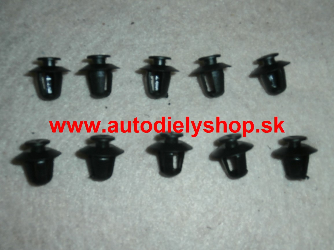 Peugeot 306 97-01 príchytky líšt kufrových dverí 10 ks