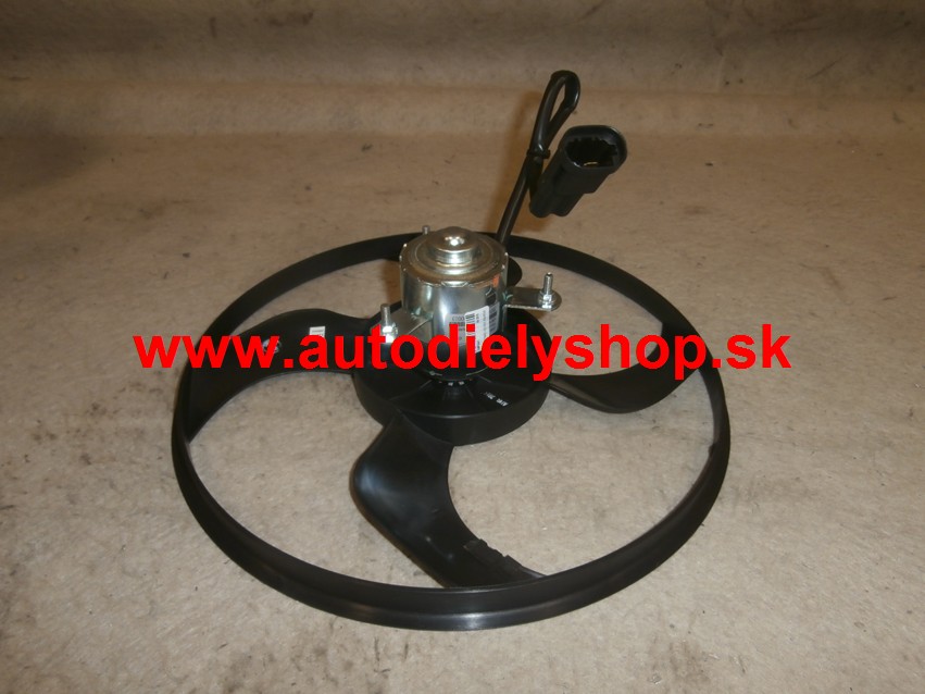 Peugeot 307 4/01-05 ventilátor chladiča 335mm.1,4i-1,6i bez AC