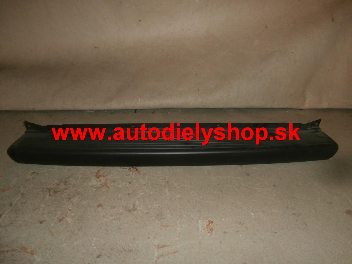 Fiat Doblo 01-10/05 zadný nárazník / stred / 