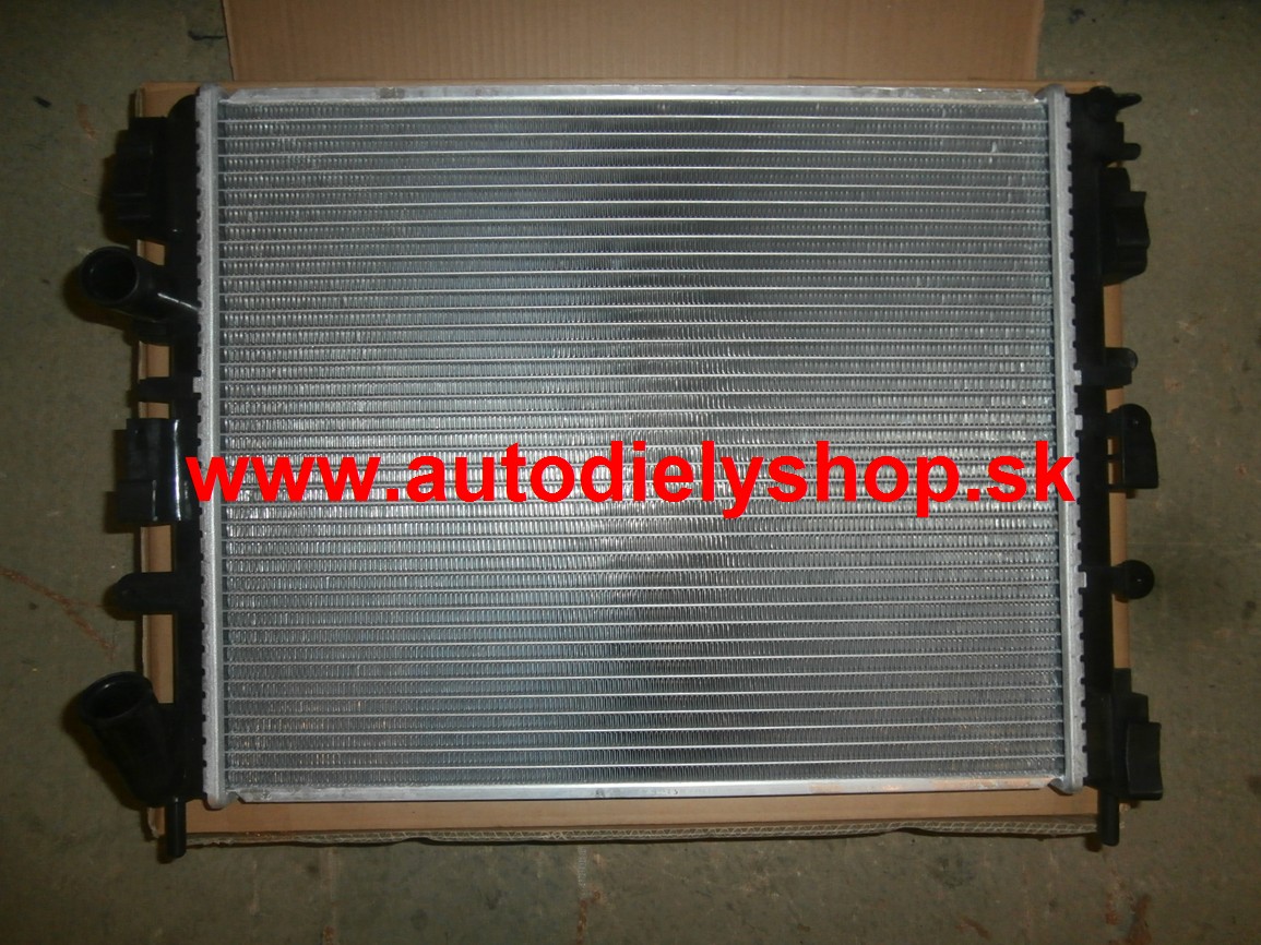 Renault Clio 9/98-6/01 chladič vody 1,4i s AC