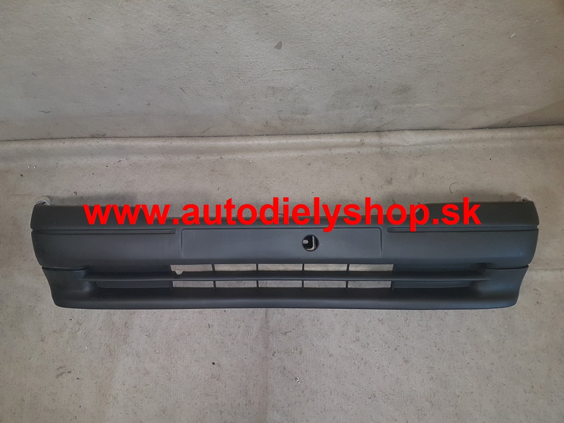 Renault CLIO -3/96 predný nárazník čierny
