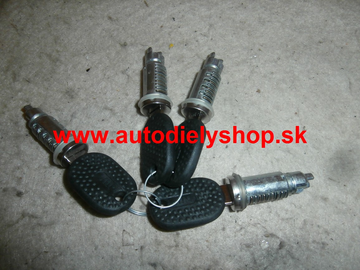 Fiat Ducato 1/02-9/06 súprava zámkov so 4 vložkami