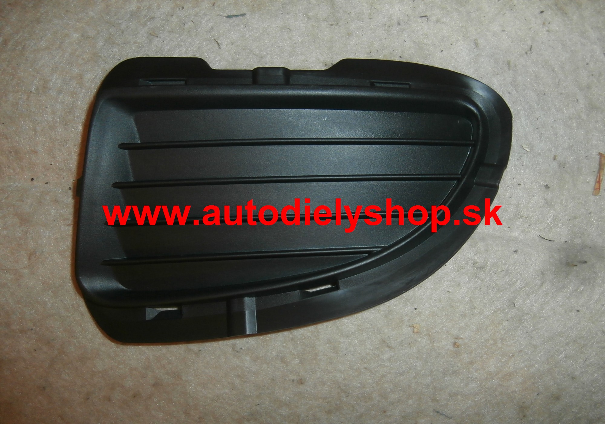 Fiat GRANDE PUNTO 10/05- krytka hmlovky Ľavá
