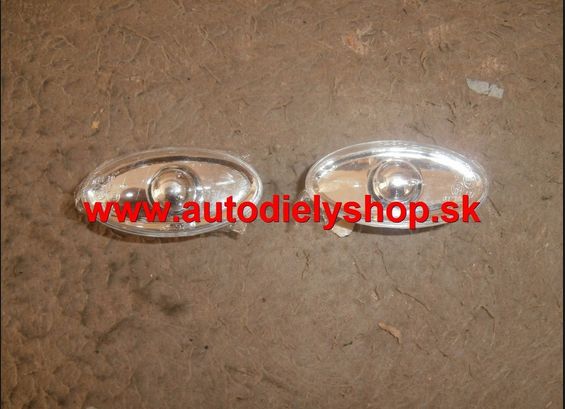 Ford Fiesta IV 10/99-3/02 bočné smerovky číre Sada L+P