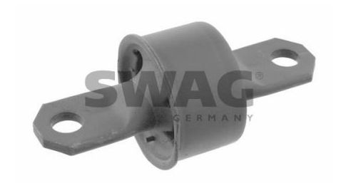Ford Focus 98-04 zadný silentblok nápravnice Sada L+P / SWAG /