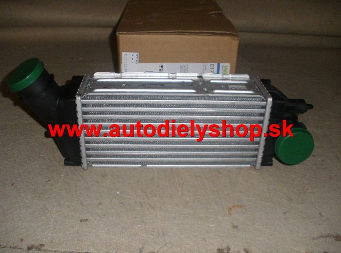 Peugeot 807 6/02- chladič vzduchu 2,0HDi / od 2006