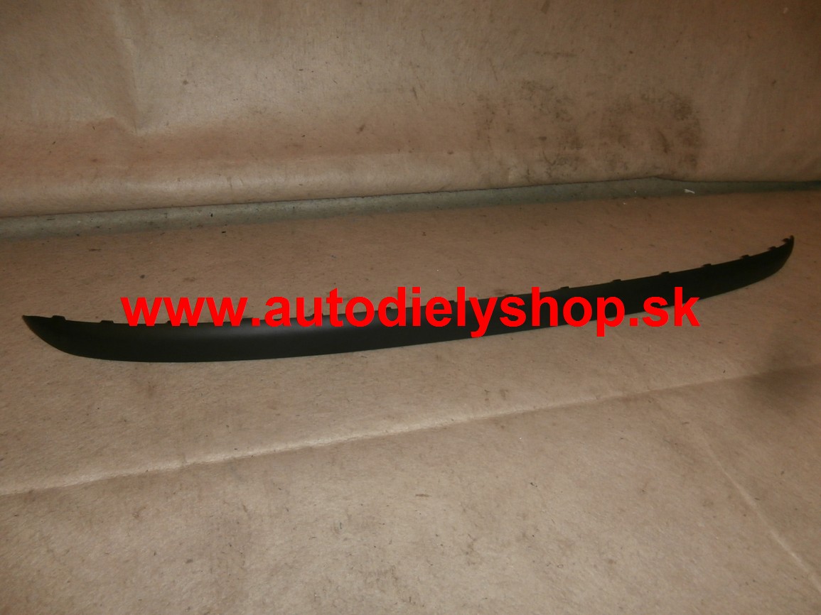 Fiat Punto 99-03 zadná lišta nárazníku,5dv