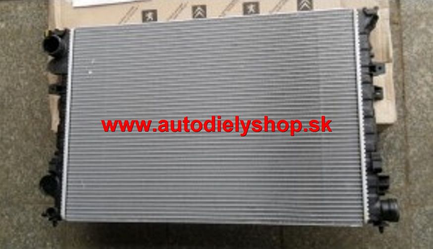 Fiat Scudo 10/95-02 chladič vody z AC 1,9TD-2,1TD