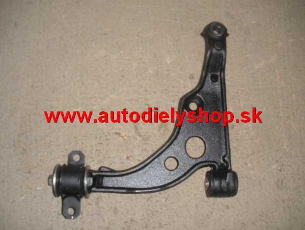 Peugeot Boxer 7/94-7/02 spodné rameno Pravé pre 1,8t