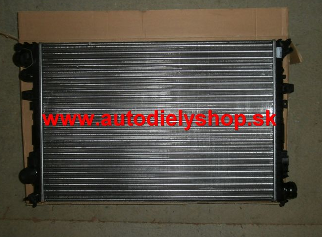 Peugeot Expert 10/95-3/04 chladič vody 2,0 HDi s AC