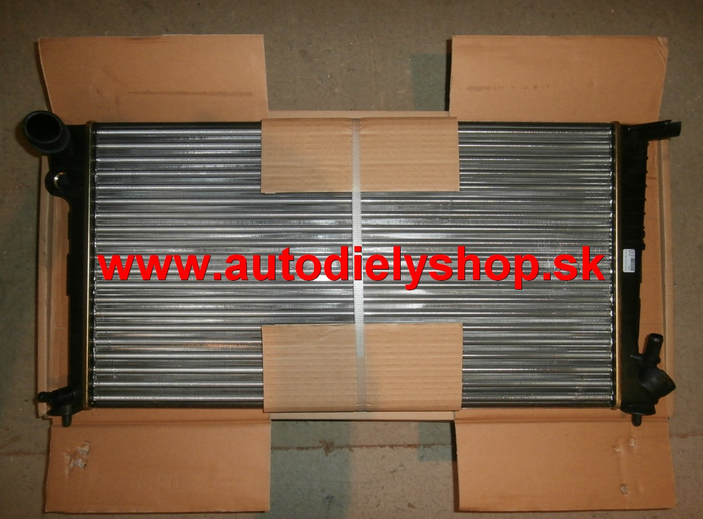 Peugeot PARTNER 10/96-12/02 chladič vody 1,9D-2,0HDi / 670mm