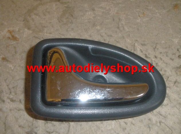 Honda CRV 3/02-9/06 vnútorná kľučka ľavá zadná,chromova