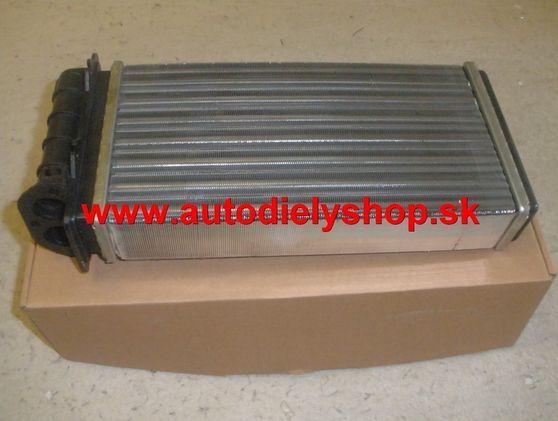 Hyundai ACCENT 1/00-3/03 radiator kúrenia