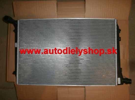 Hyundai ACCENT 1/00-3/03 chladič vody / AUTOMAT /