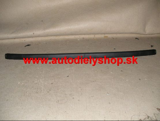 Hyundai GETZ 9/02-7/05 zadná lišta zadného nárazníku stred