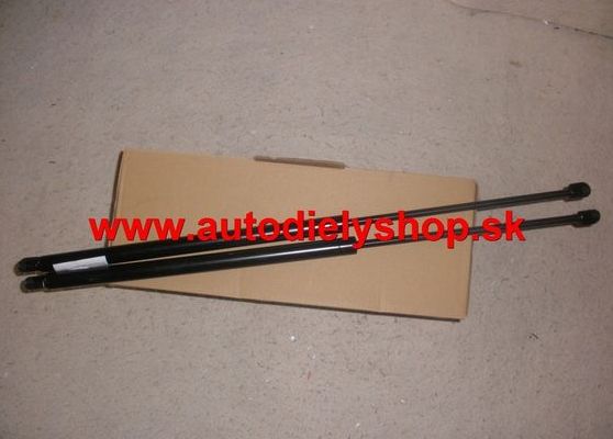 Hyundai I30 10/07- tlmiče zadného kufra 569mm Sada L+P