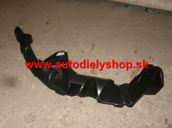 Renault CLIO III 6/2009-2012 držiak predného nárazníku Pravý