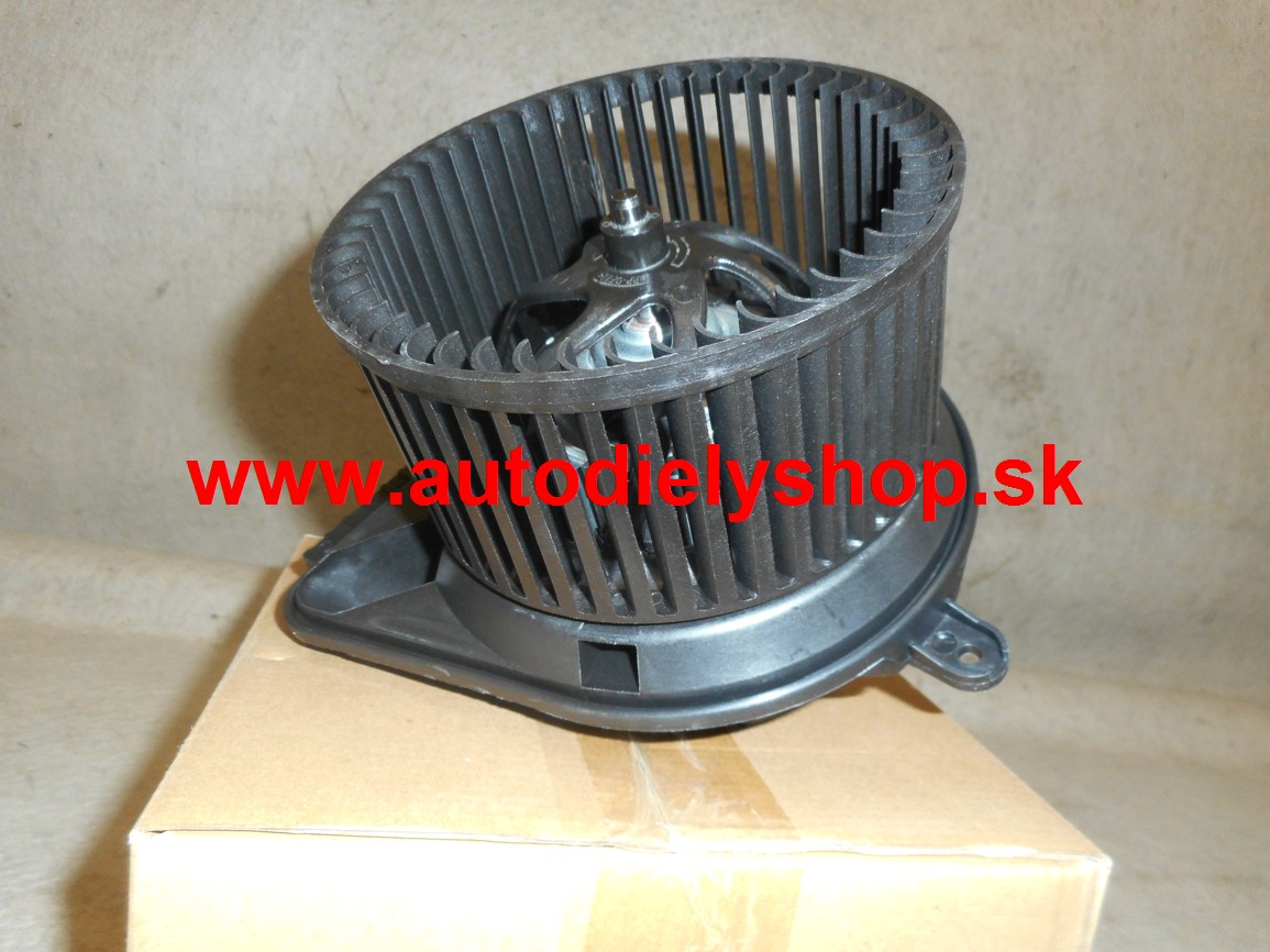 Mercedes SPRINTER 2/95-4/00 ventilátor kúrenia s AC