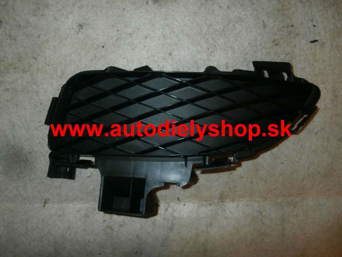 Mazda 3 10/03-6/09 záslepka hmlovky ľavá,SDN