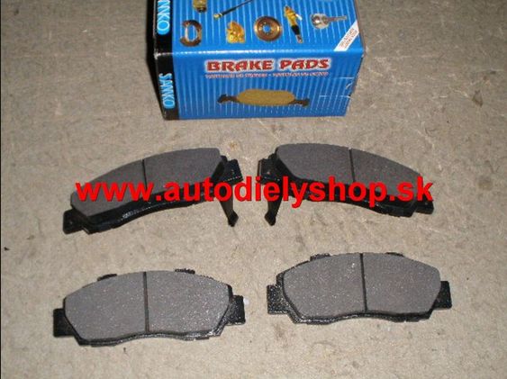 Mazda 3 10/03-6/09 predné platničky SADA /SAMKO/