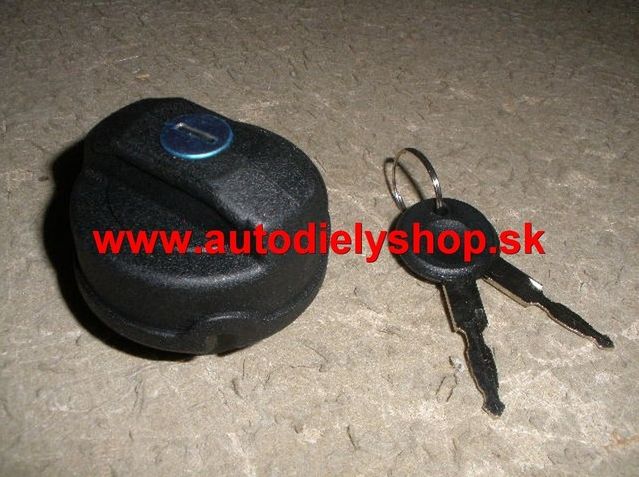 Nissan PRIMERA P10 9/90-9/96 viečko nádrže+2 x kluč