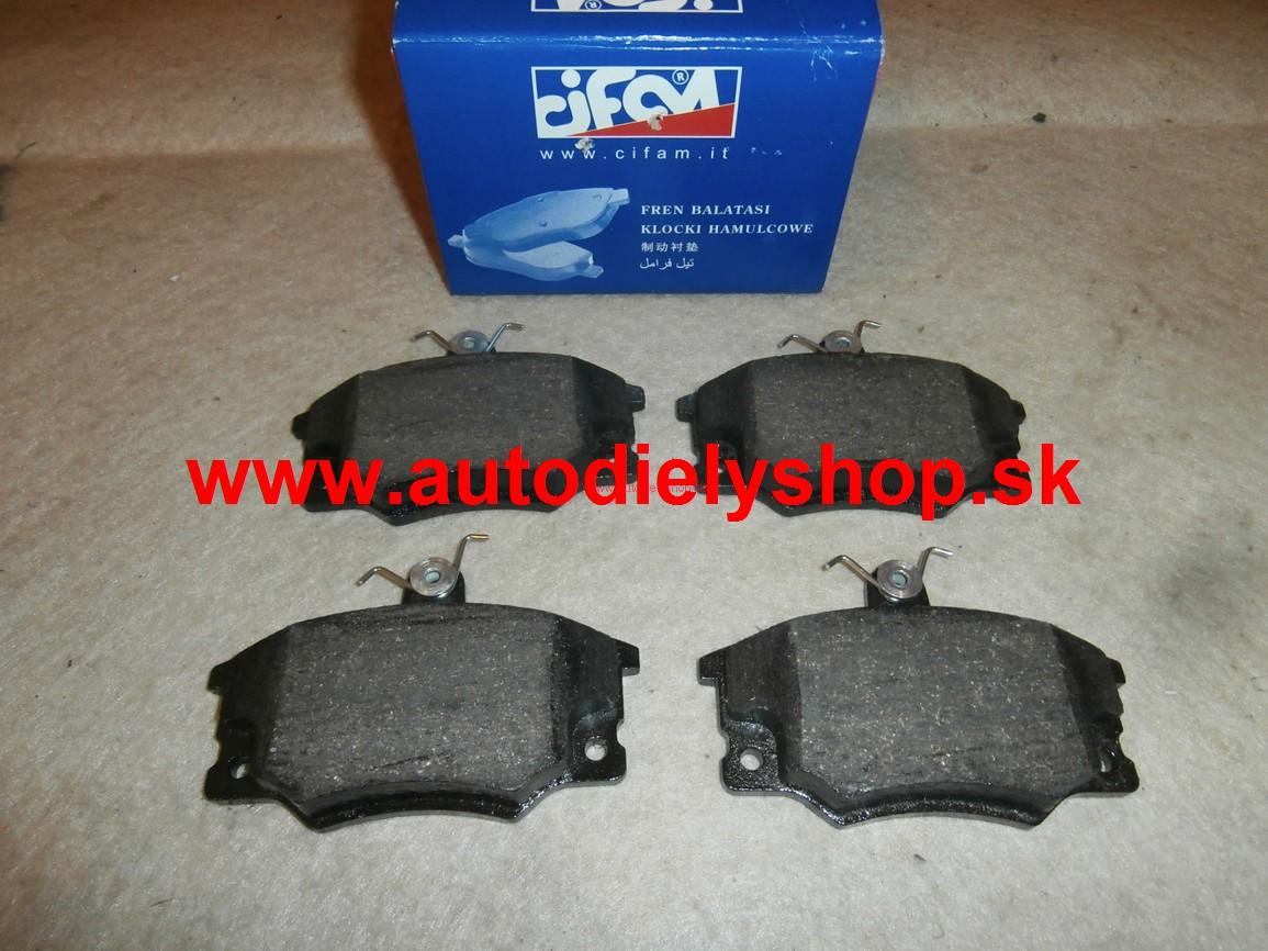  Fiat Punto 93-8/99 Predné platničky sada / CIFAM / typ Lucas 