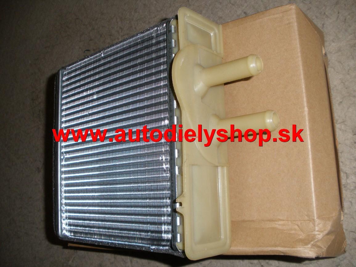 Fiat Punto 93-8/99 radiator kúrenia typ BORLETTI 