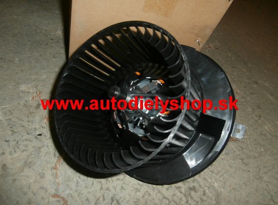Mitsubishi GALANT 1/97-12/98 ventilátor kúrenia/ s AC /