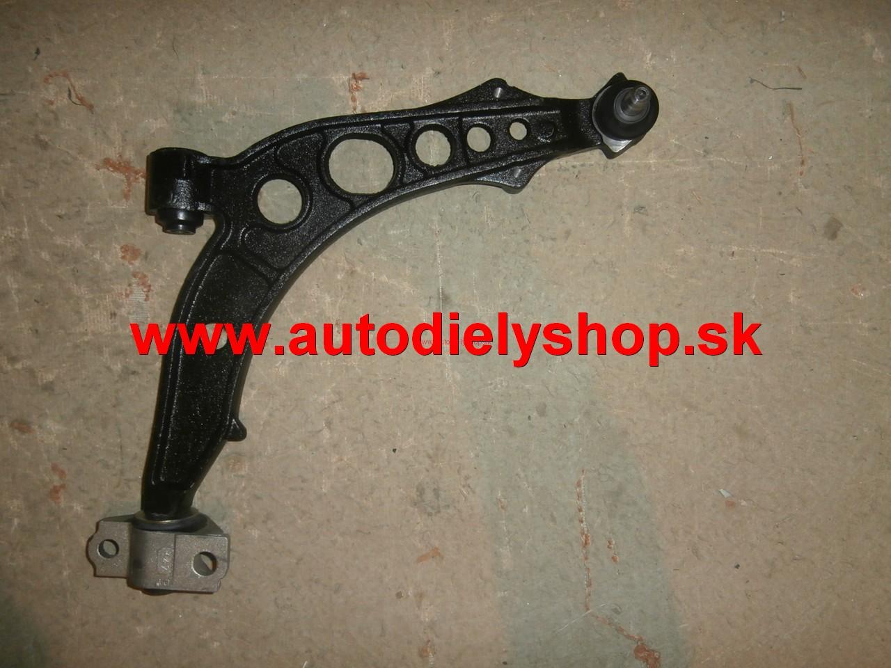 Fiat Punto 93-8/99 Spodné rameno pravé 