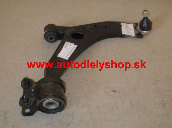 Volvo S40, V50 04- predné rameno Pravé / 21mm / SRL