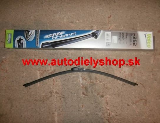 Volvo V70 7/00-04 predný stierač 530mm,Pravý / VALEO /