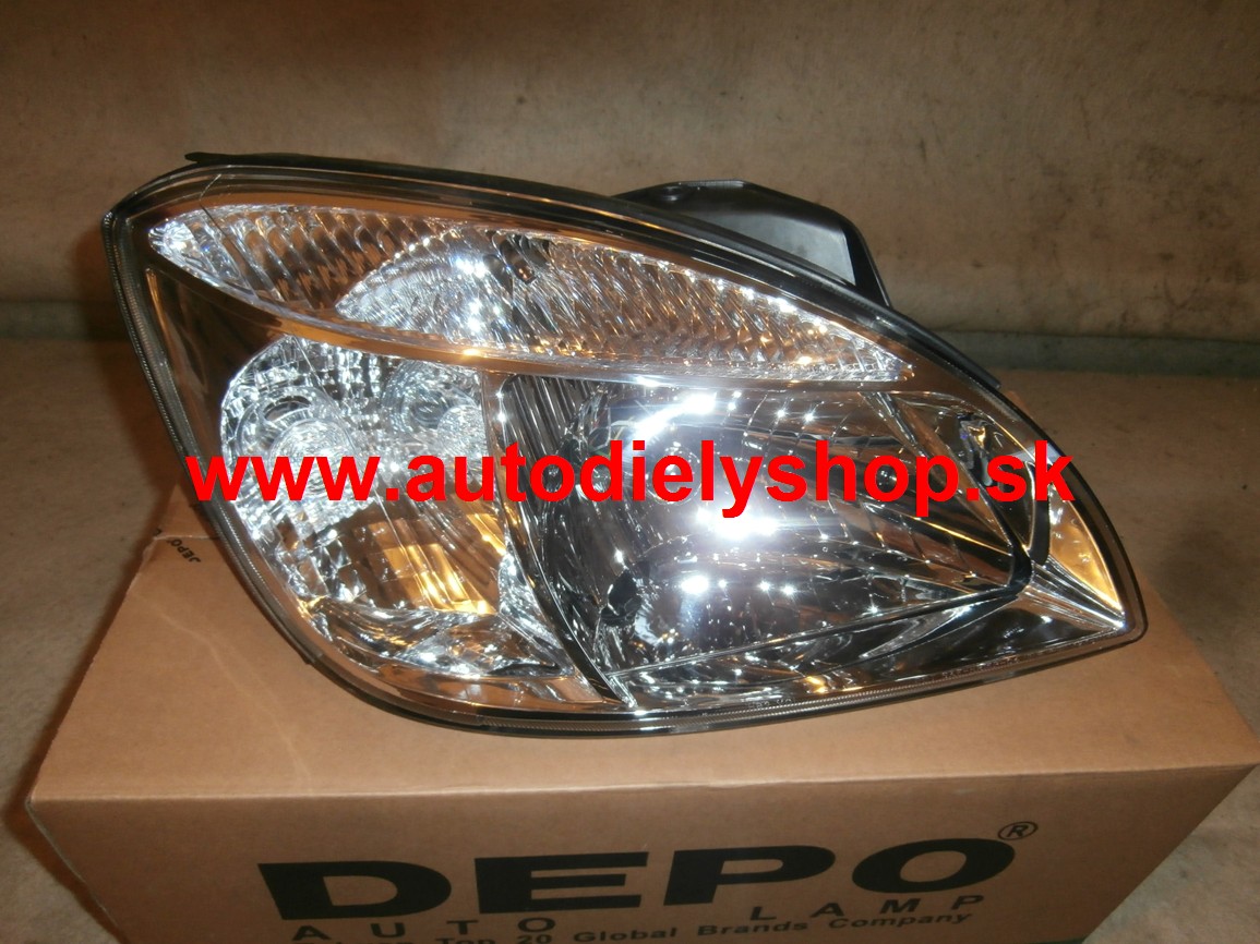 Kia RIO 7/2005-6/2011 svetlo H4 Pravé / elektrické /