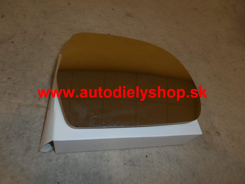 Audi A3 8/2008-2012 sklo spätného zrkadla Pravé /s držiakom/