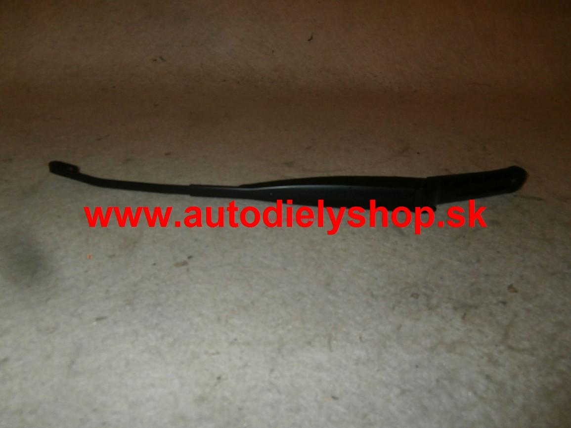  Fiat PUNTO 6/03- Predné ramienko stierača ľavé 