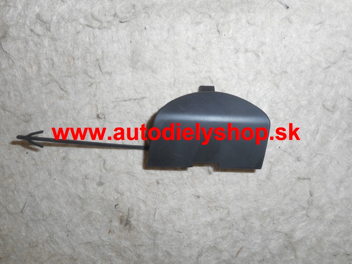 Fiat 500 7/2007- záslepka ťažného háku /predná/