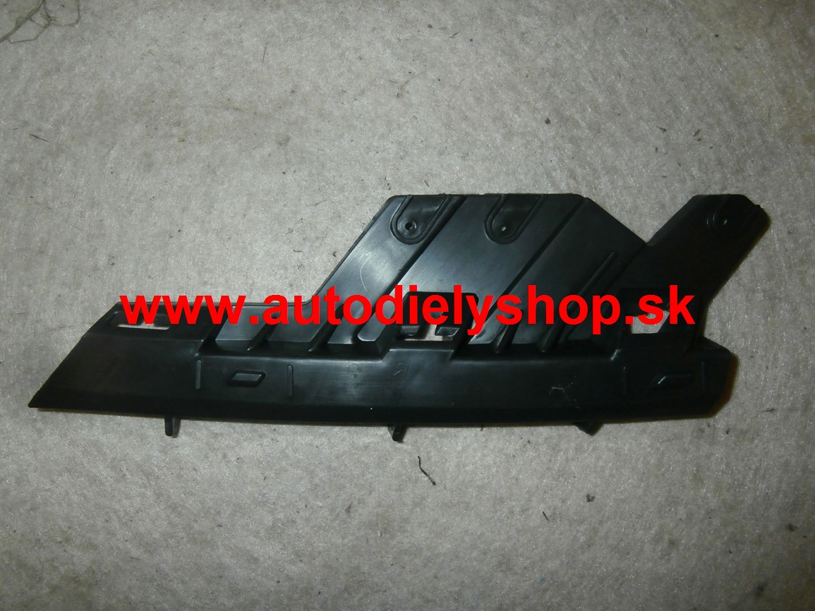 Chevrolet CRUZE 5/2009- držiak predného nárazníku Pravý