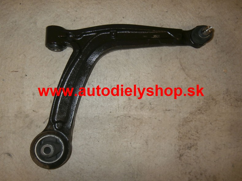 Fiat 500 7/2007- spodné rameno Pravé / SRL /