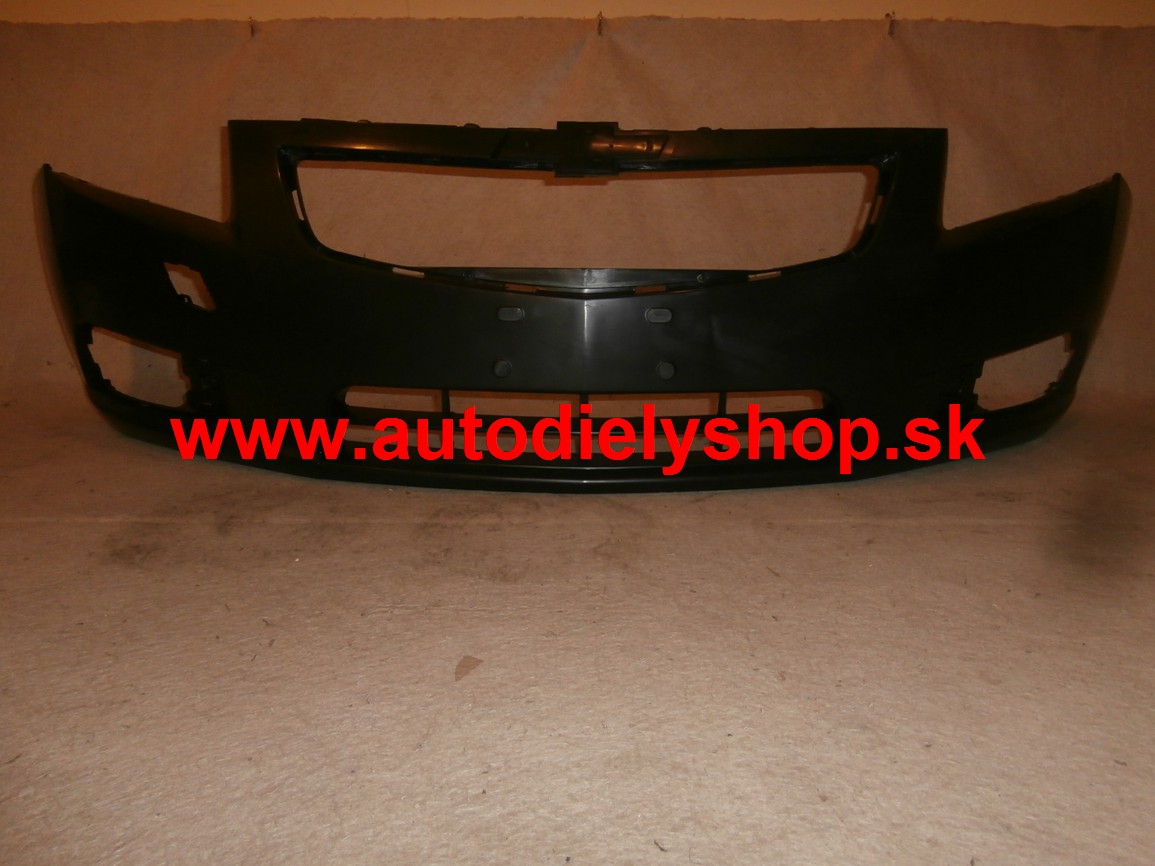 Chevrolet CRUZE 5/2009- predný nárazník