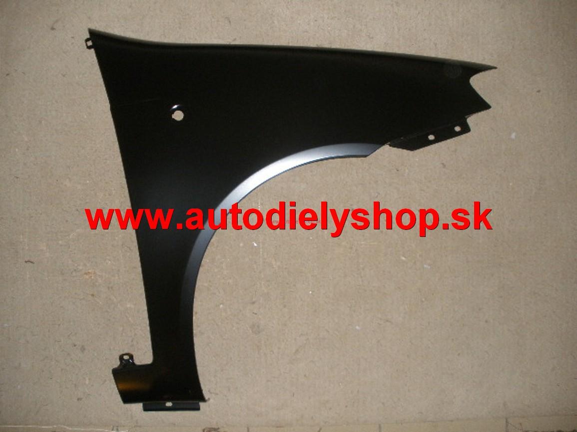Fiat Punto 6/03-9/05 blatník pravý 
