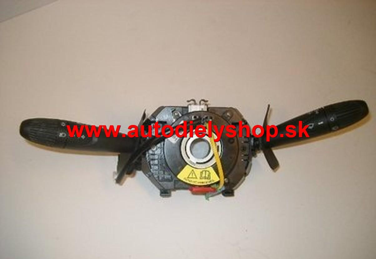 Fiat PUNTO 9/99-6/03 Prepínač svetiel a Airbagom