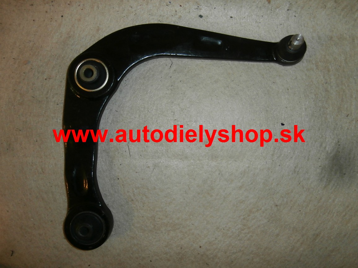Peugeot 206+ 2/2009-predné rameno Pravé / KAMOKA