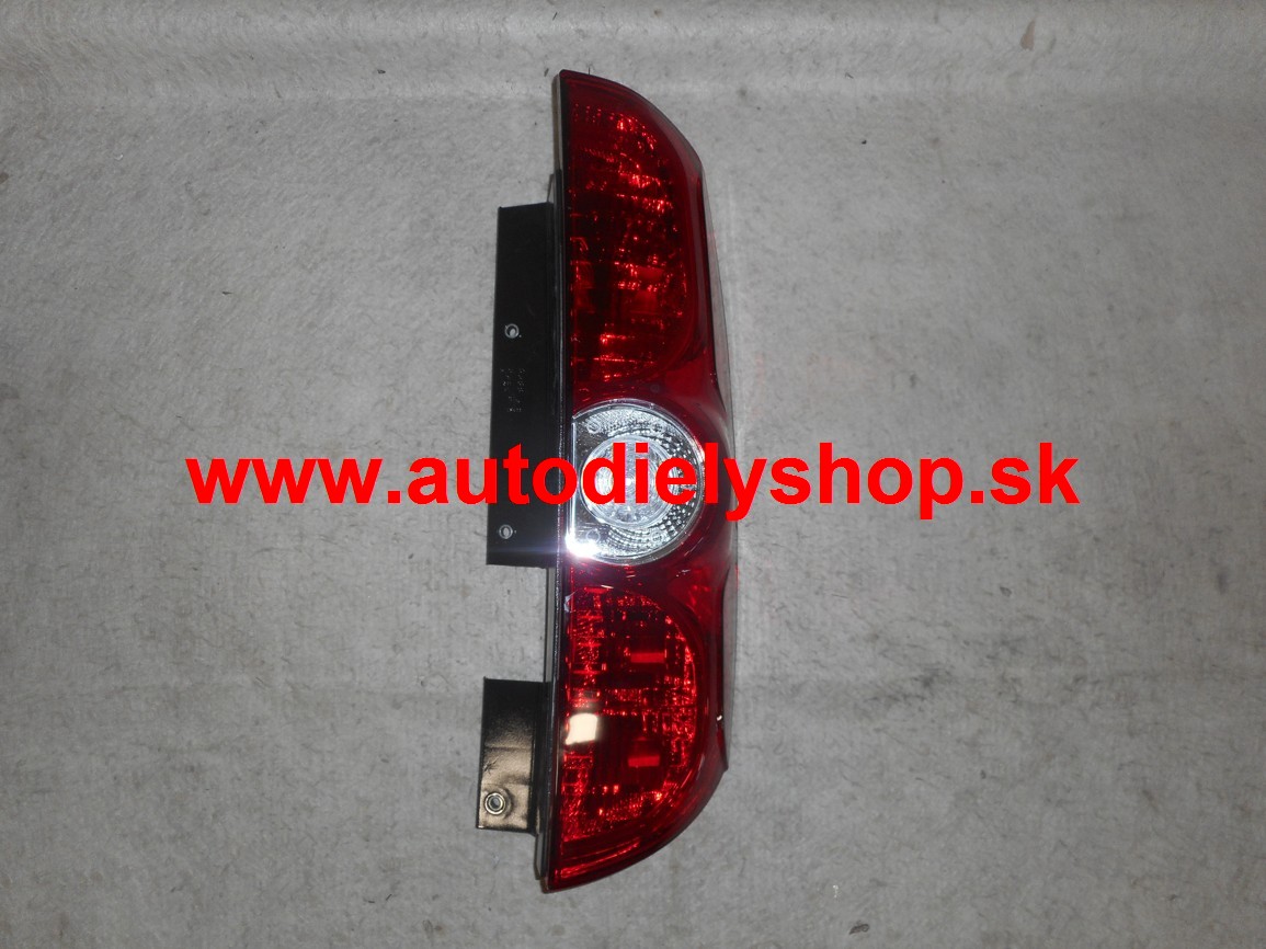 Fiat DOBLO 2/2010- zadné svetlo na 2 krídlo Pravé