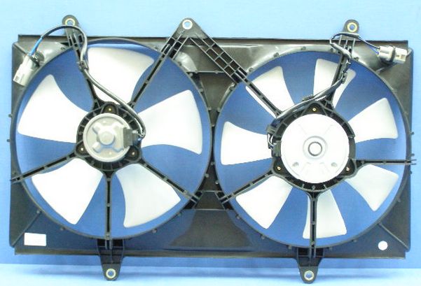 Toyota COROLLA 2/00-3/02 ventilátor chladičov / pre všetky typy 
