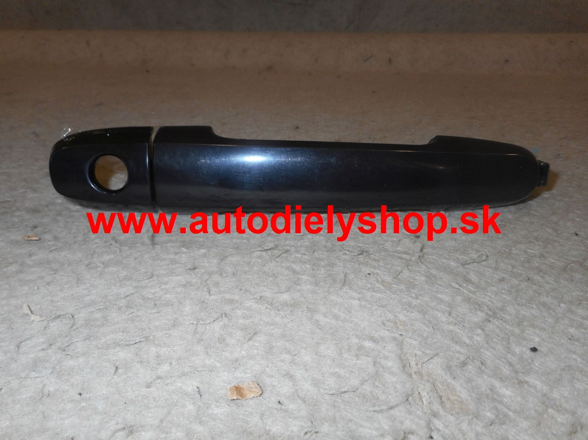 Toyota COROLLA 3/5dv 7/04- klučka Pravá predná
