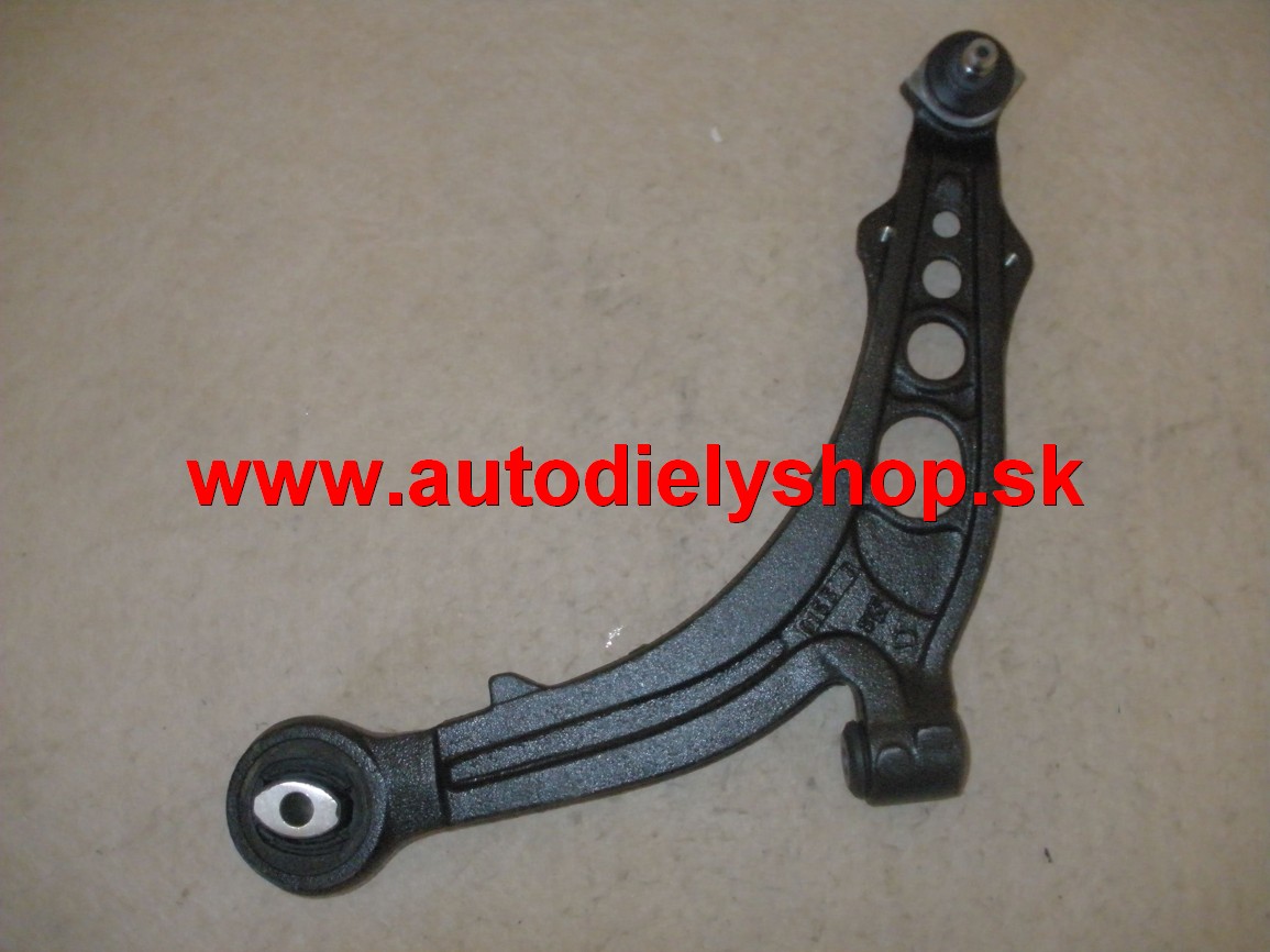  Fiat Punto 9/99-6/03 Spodné rameno ľavé 