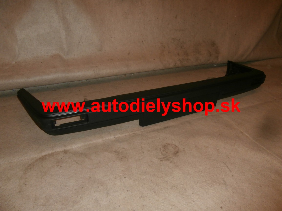 VW GOLF II 8/83-7/92 predný nárazník / do r.v.90 /